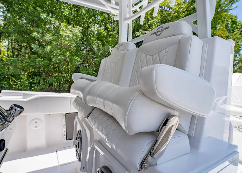 Slide: The Image of Fountain 38 TE 2024 - 30