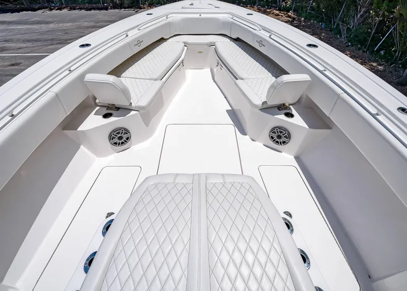 Slide: The Image of Fountain 38 TE 2024 - 47