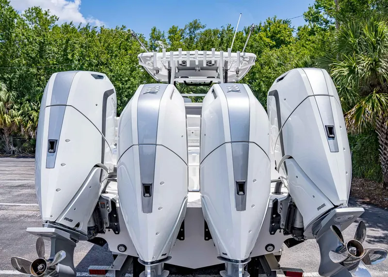 Slide: The Image of Fountain 38 TE 2024 - 7