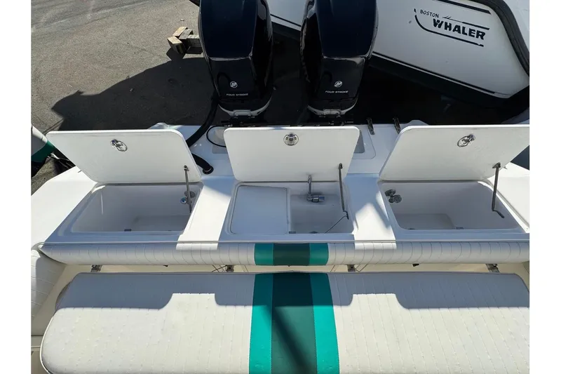 Slide: The Image of Marlon 350 SF 1999 - 24