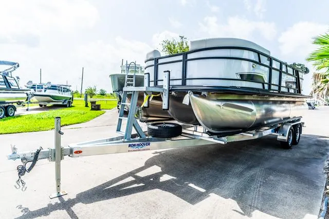 Slide: The Image of Starcraft EXS 1 2025 - 4