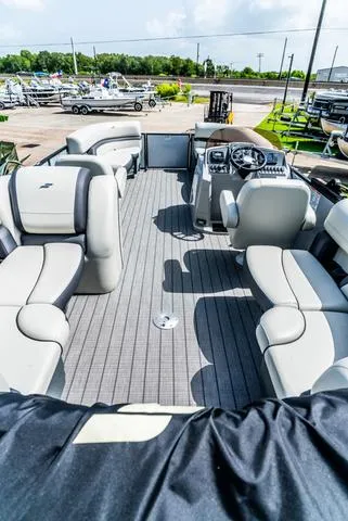 Slide: The Image of Starcraft EXS 1 2025 - 6