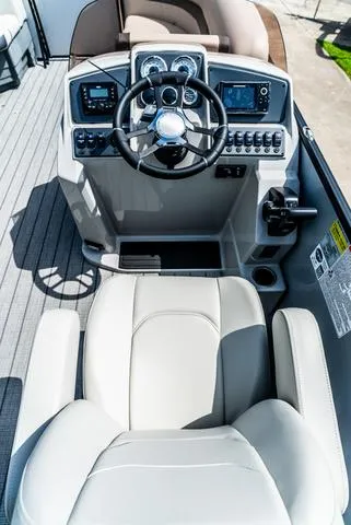 Slide: The Image of Starcraft EXS 1 2025 - 8