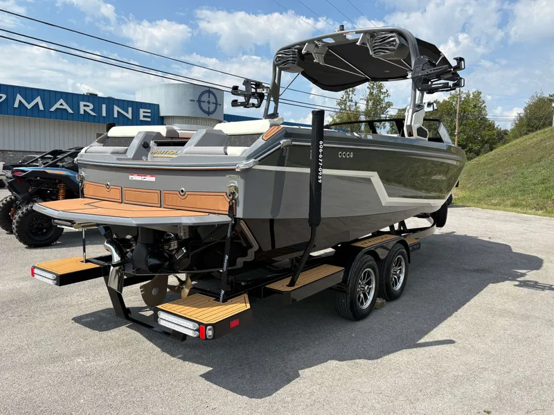 Slide: The Image of Nautique GS24 2026 - 104