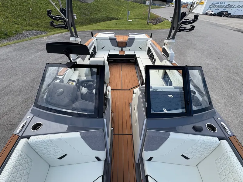 Slide: The Image of Nautique GS24 2026 - 44