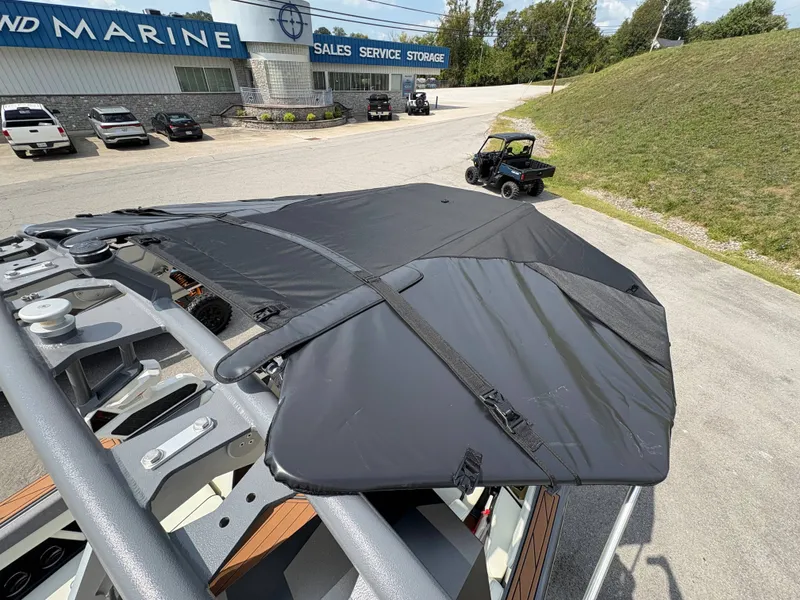 Slide: The Image of Nautique GS24 2026 - 97