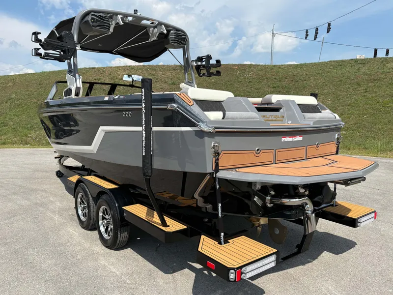 Slide: The Image of Nautique GS24 2026 - 99