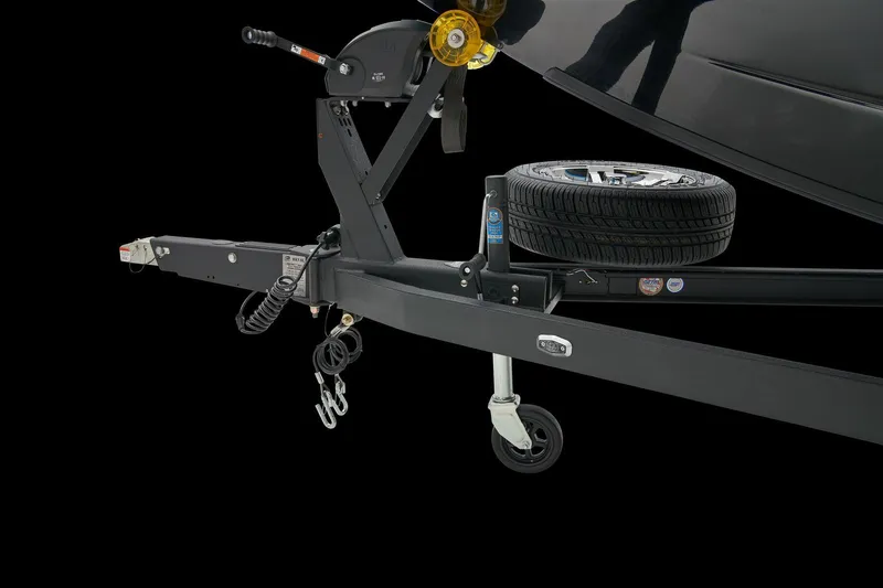Slide: The Image of Ranger 212LS 2025 - 23