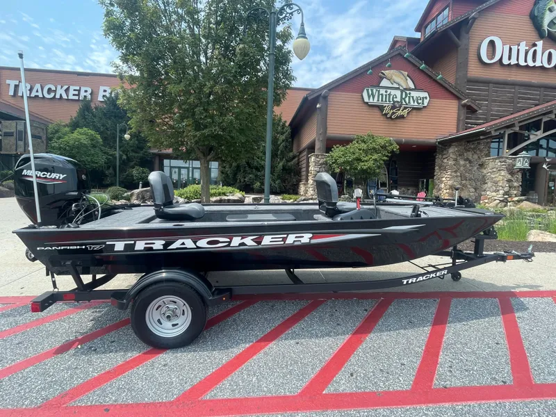 The Image of 2025 Tracker Panfish 17 boat displayed outside White River Fly Shop. - 0