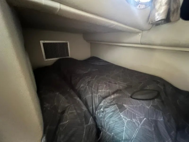 Slide: The Image of Crownline Boats 294 CR 2017 - 62