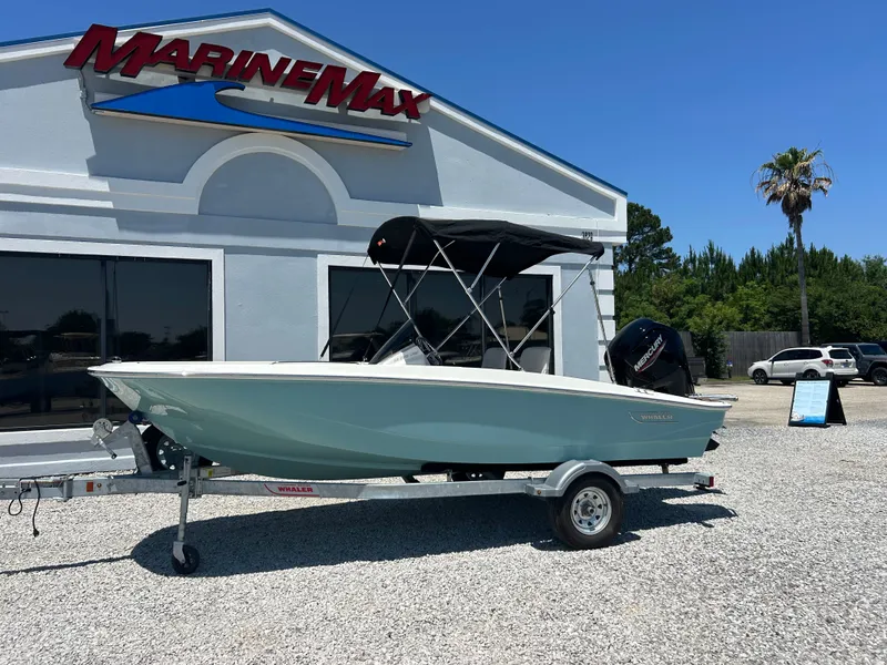 Slide: The Image of Boston Whaler 160 Super Sport 2026 - 2