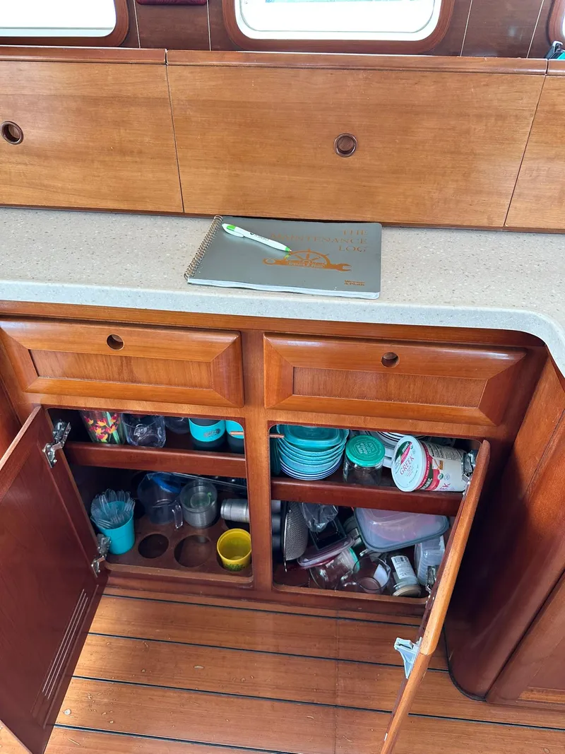 Slide: The Image of Beneteau Swift Trawler 42 2005 - 66