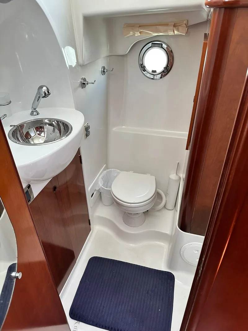 Slide: The Image of Beneteau Swift Trawler 42 2005 - 78