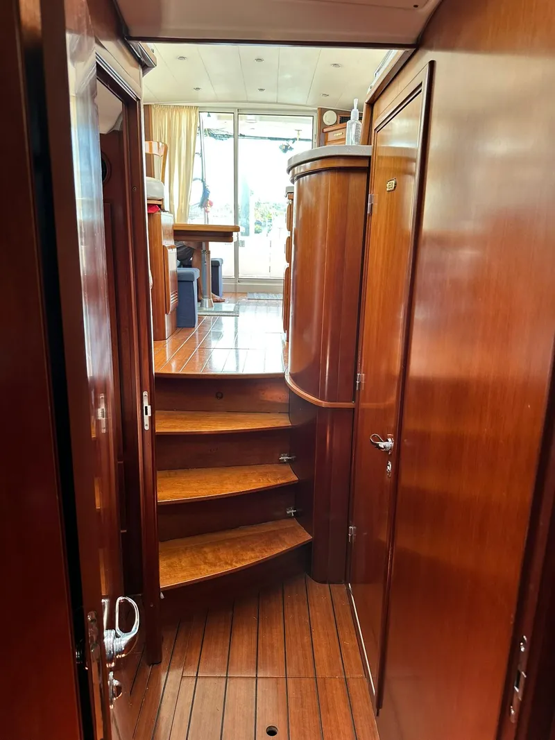 Slide: The Image of Beneteau Swift Trawler 42 2005 - 85