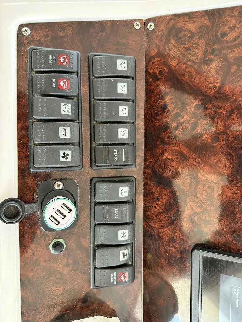 Slide: The Image of Beneteau Swift Trawler 42 2005 - 90