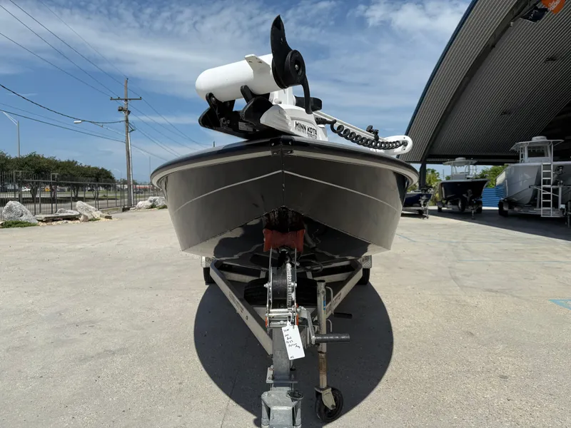 Slide: The Image of 2021 Avid FS23 Mag Platinum boat with Yamaha engine on a trailer. - 3