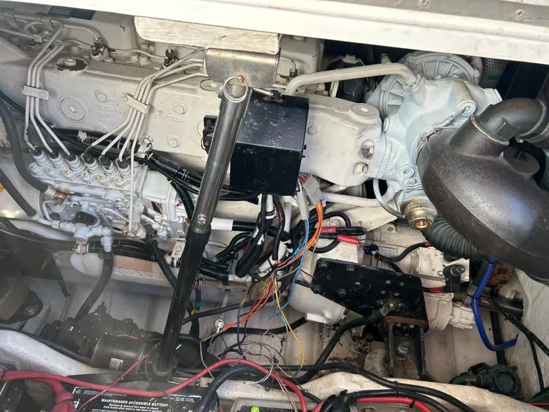 Slide: The Image of Formula 41 Performance Cruiser 2001 - 71