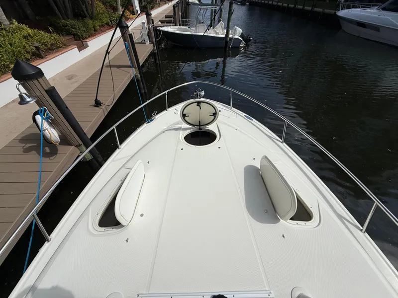 Slide: The Image of 2008 Hydra-Sports Vector 3500 VX boat docked at marina, top deck view. - 19