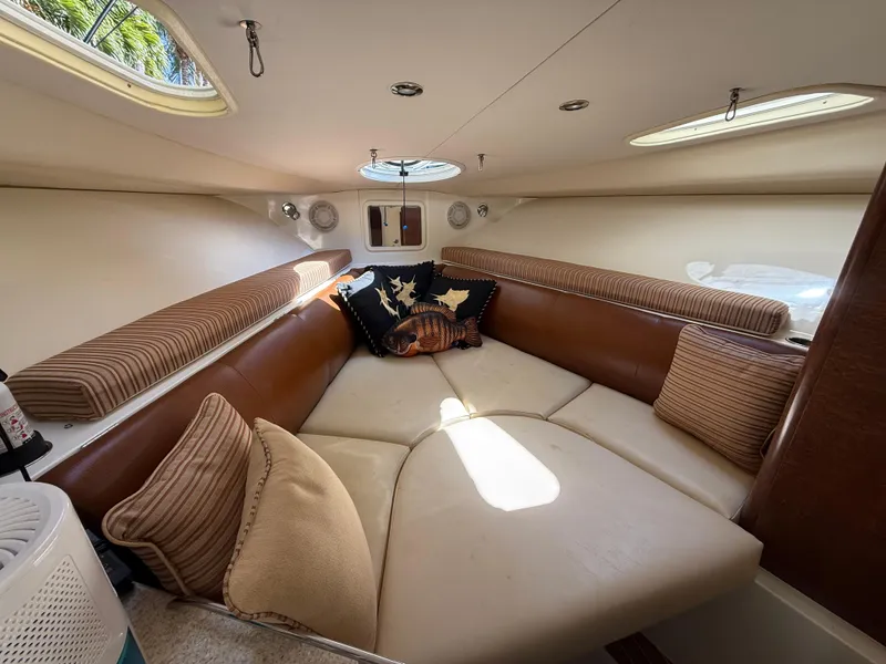 Slide: The Image of 2008 Hydra-Sports Vector 3500 VX cabin interior with cozy seating and cushions. - 4