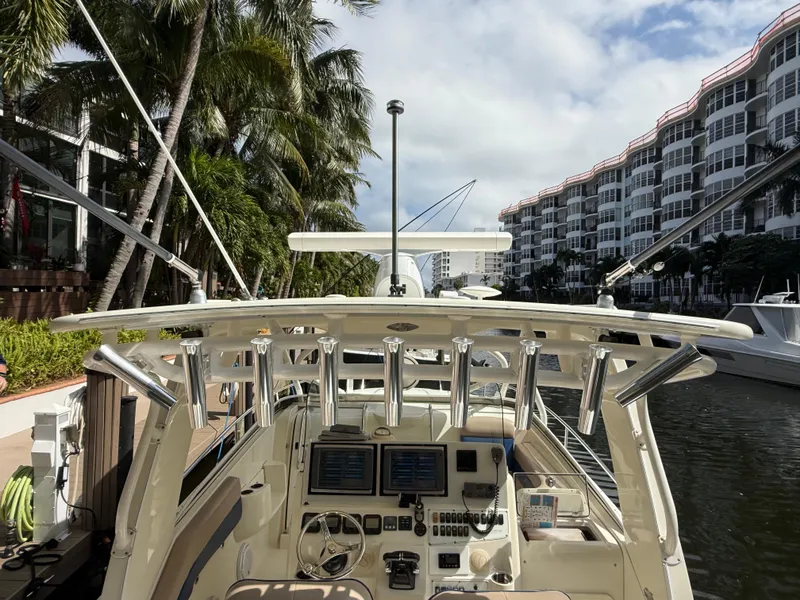 Slide: The Image of Hydra-Sports Vector 3500 VX 2008 - 54