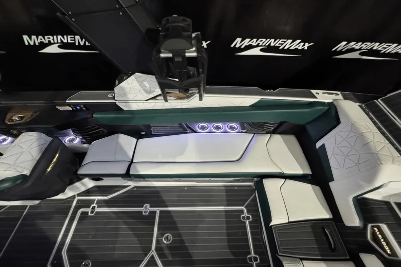 Slide: The Image of Nautique Super Air Nautique G25 Paragon 2020 - 22