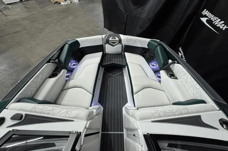 Slide: The Image of Nautique Super Air Nautique G25 Paragon 2020 - 41