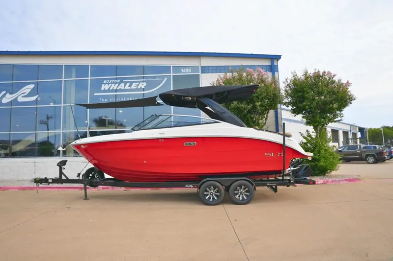 Slide: The Image of Sea Ray SLX 260 Surf 2026 - 35