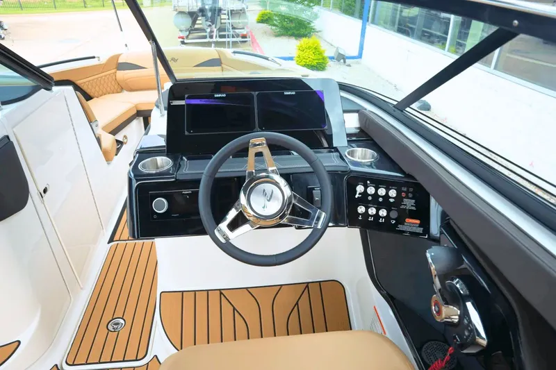 Slide: The Image of Sea Ray SLX 260 Surf 2026 - 16