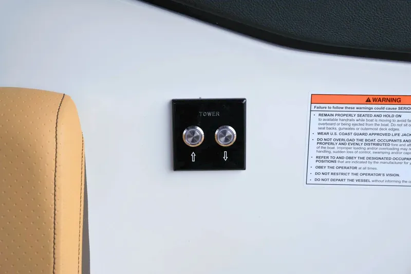Slide: The Image of Sea Ray SLX 260 Surf 2026 - 33