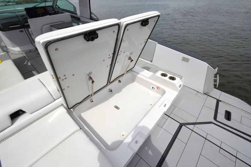 Slide: The Image of Aviara AV 32 2023 - 13