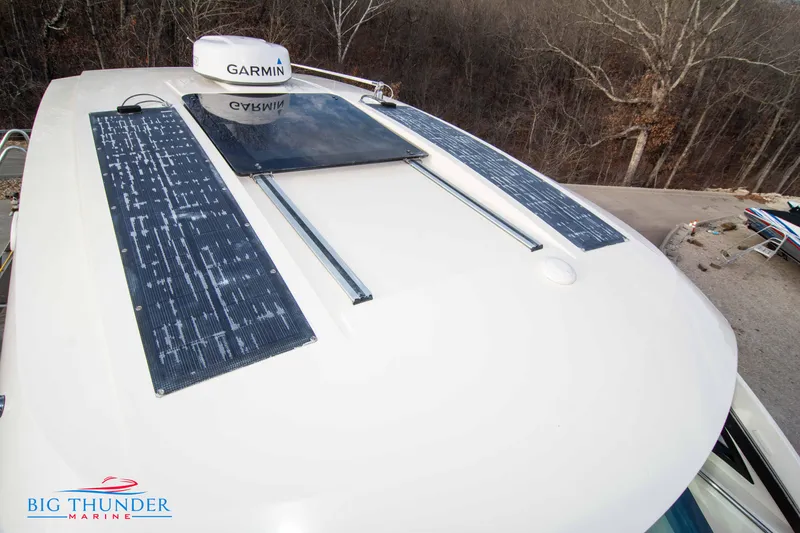 Slide: The Image of Scout 350 LXZ 2022 - 75