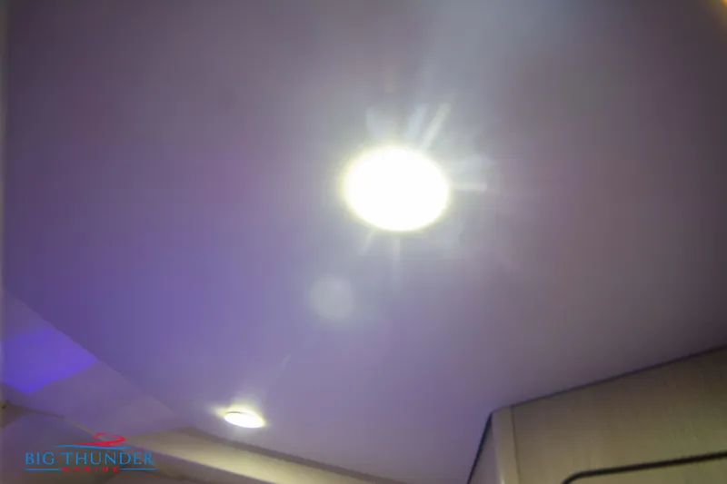 Slide: The Image of Scout 350 LXZ 2022 - 88