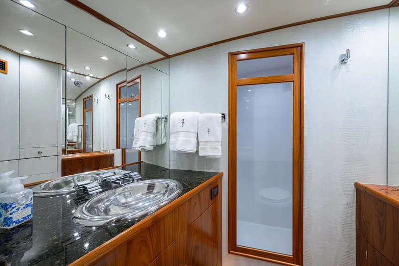 Slide: The Image of Rybovich 62 Base Camp - Master Head - 19