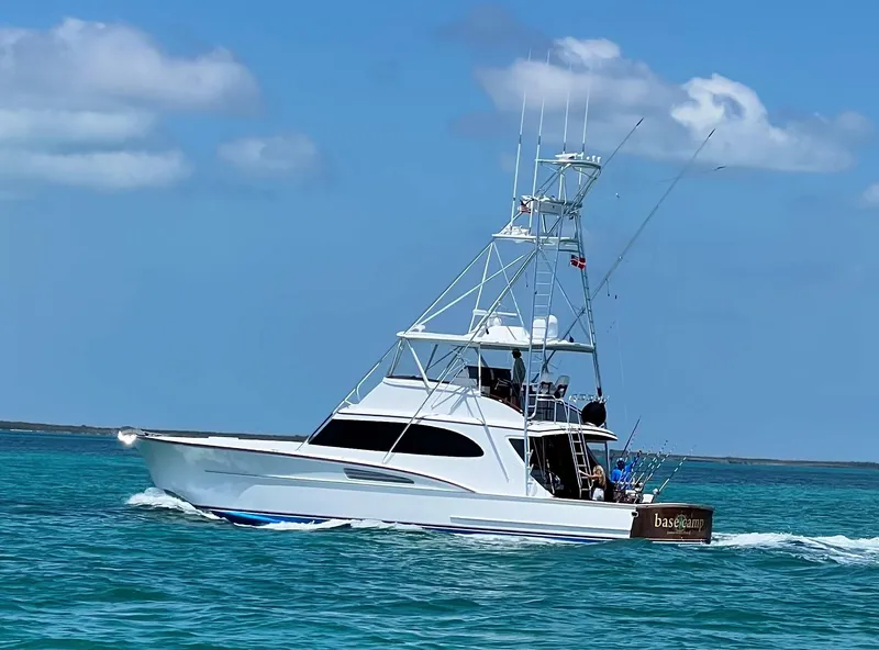 Slide: The Image of Rybovich 62 Base Camp - Profile - 5