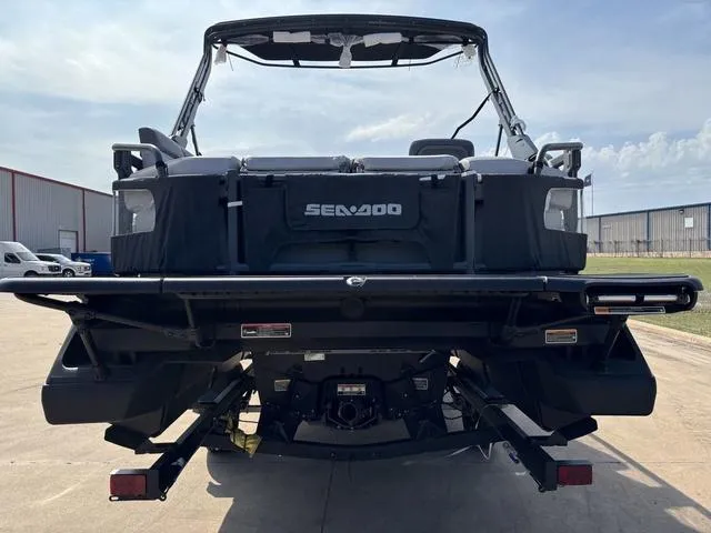 Slide: The Image of Sea-Doo Switch Sport 21 2025 - 3