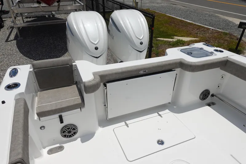 Slide: The Image of 2026 Sea Hunt Gamefish 30 boat with forward seating and dual engines. - 10