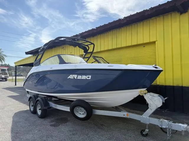 Slide: The Image of Yamaha AR220 2025 - 4