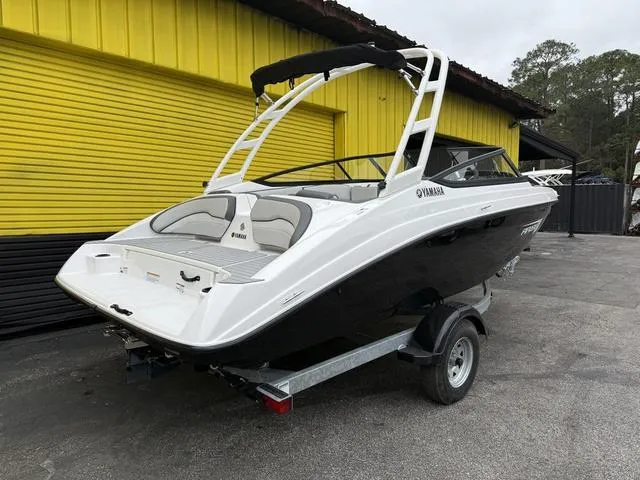 Slide: The Image of Yamaha AR190 2025 - 12