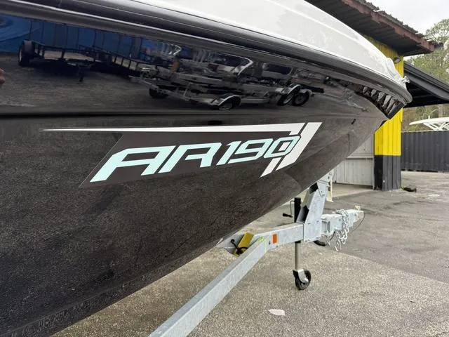 Slide: The Image of Yamaha AR190 2025 - 13