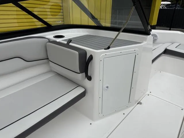 Slide: The Image of Yamaha AR190 2025 - 19