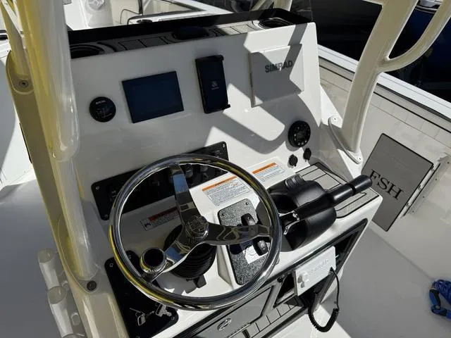 Slide: The Image of Yamaha 222 FSH Sport 2025 - 15