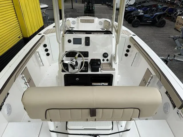 Slide: The Image of Yamaha 222 FSH Sport 2025 - 14