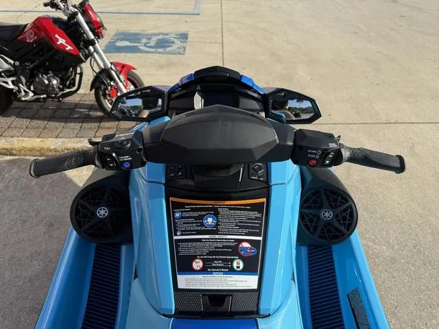 Slide: The Image of Yamaha VX 2025 - 15