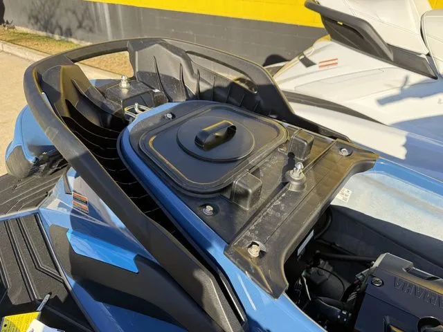 Slide: The Image of Yamaha FX Limited SVHO 2025 - 16