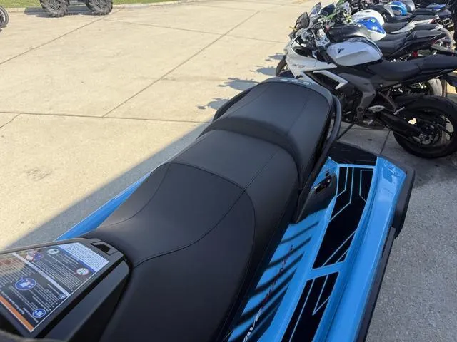 Slide: The Image of Yamaha FX SVHO 2025 - 13