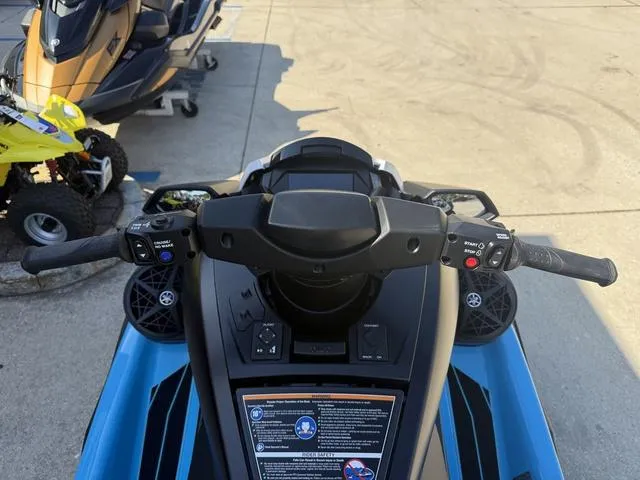 Slide: The Image of Yamaha FX SVHO 2025 - 14