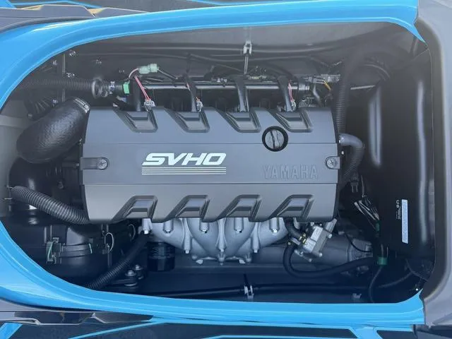 Slide: The Image of Yamaha FX SVHO 2025 - 23