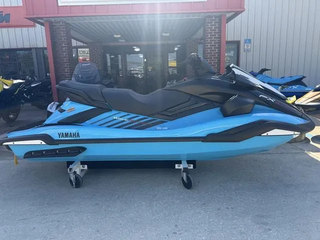 Slide: The Image of Yamaha FX SVHO 2025 - 3