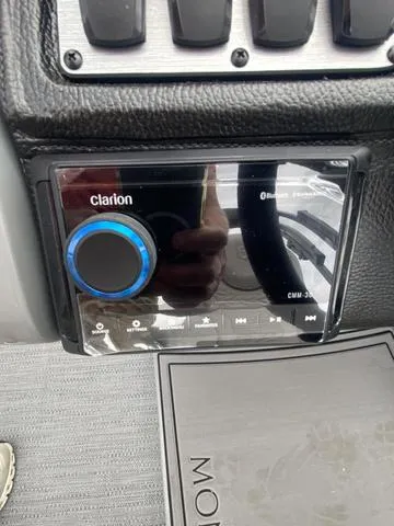 Slide: The Image of Godfrey Monaco Split Bench 235 SB 2025 - 13