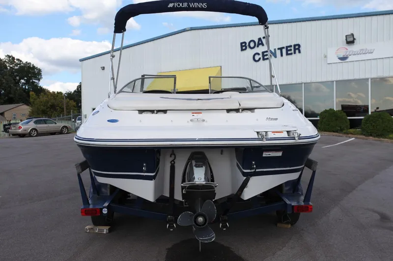 Slide: The Image of Four Winns H210 2008 - 17